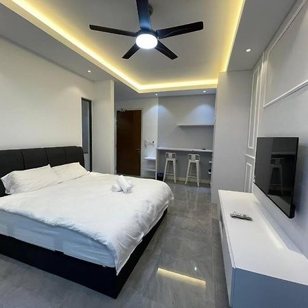 Imperio Residence Melaka - Lovely Classic Studio For Couple Stay With Wifi Extérieur photo