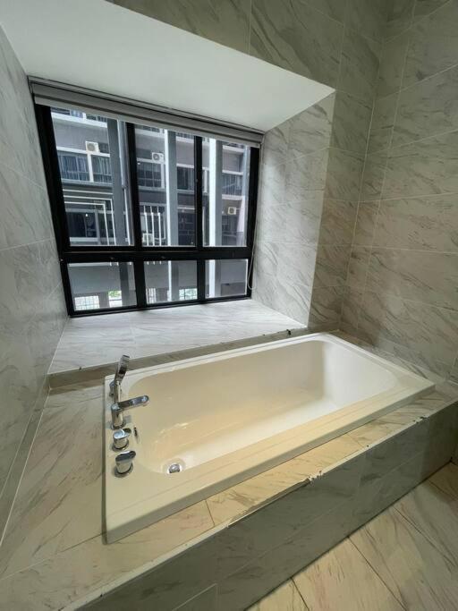 Imperio Residence Melaka - Lovely Classic Studio For Couple Stay With Wifi Extérieur photo