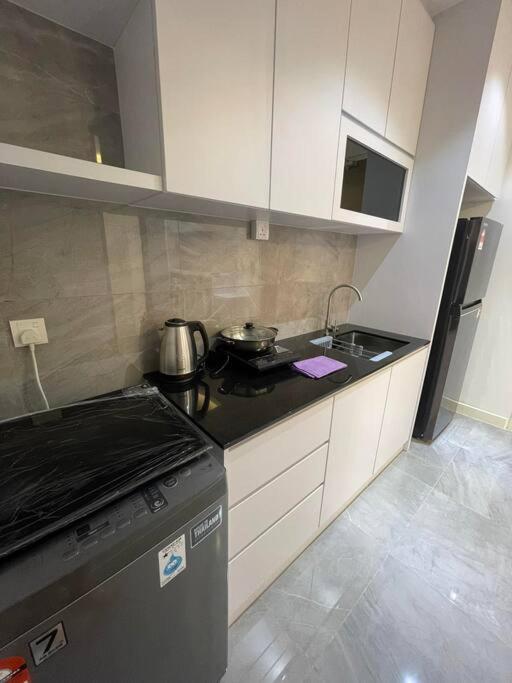 Imperio Residence Melaka - Lovely Classic Studio For Couple Stay With Wifi Extérieur photo