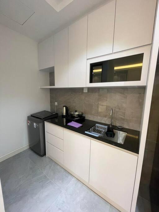 Imperio Residence Melaka - Lovely Classic Studio For Couple Stay With Wifi Extérieur photo
