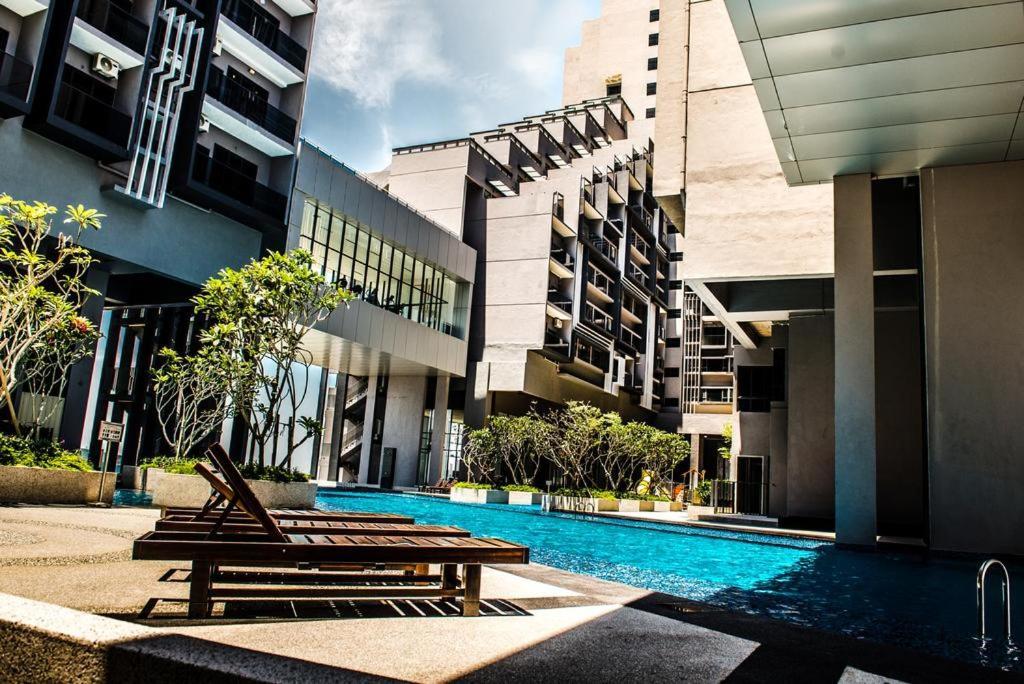 Imperio Residence Melaka - Lovely Classic Studio For Couple Stay With Wifi Extérieur photo