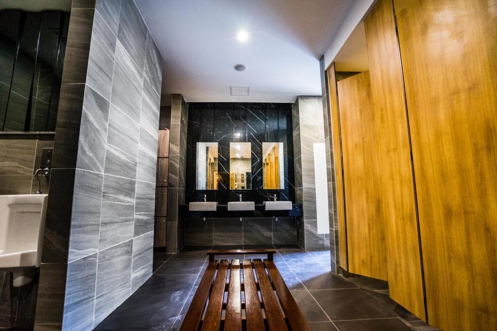 Imperio Residence Melaka - Lovely Classic Studio For Couple Stay With Wifi Extérieur photo