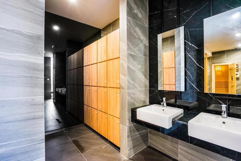 Imperio Residence Melaka - Lovely Classic Studio For Couple Stay With Wifi Extérieur photo